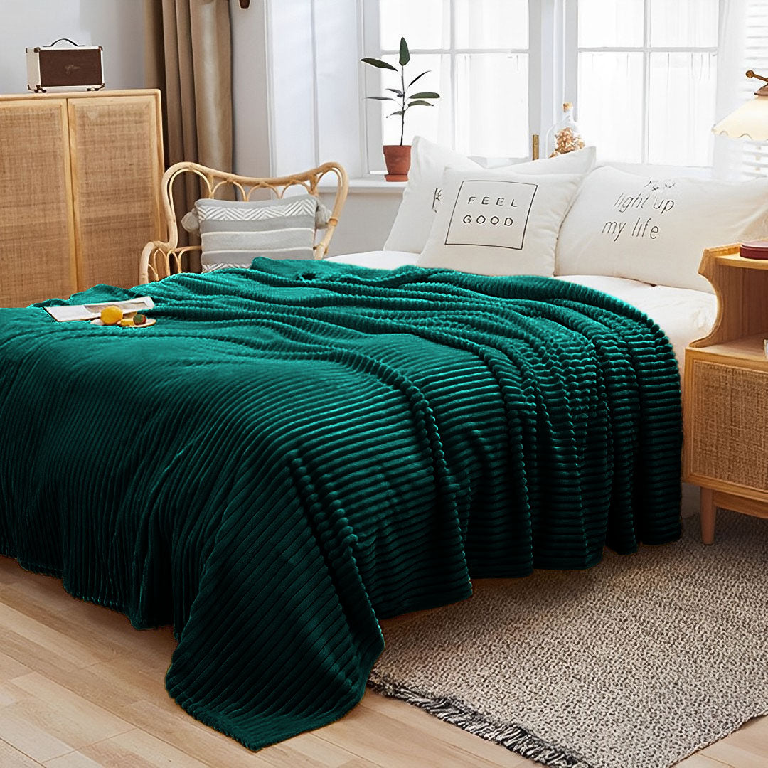Throw Blanket Knitted Striped Pattern - Dark Green