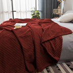 Throw Blanket Knitted Striped Pattern - Burgundy