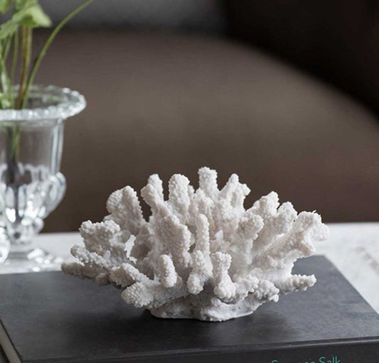 Faux Delicate Coral Accent - Bright White