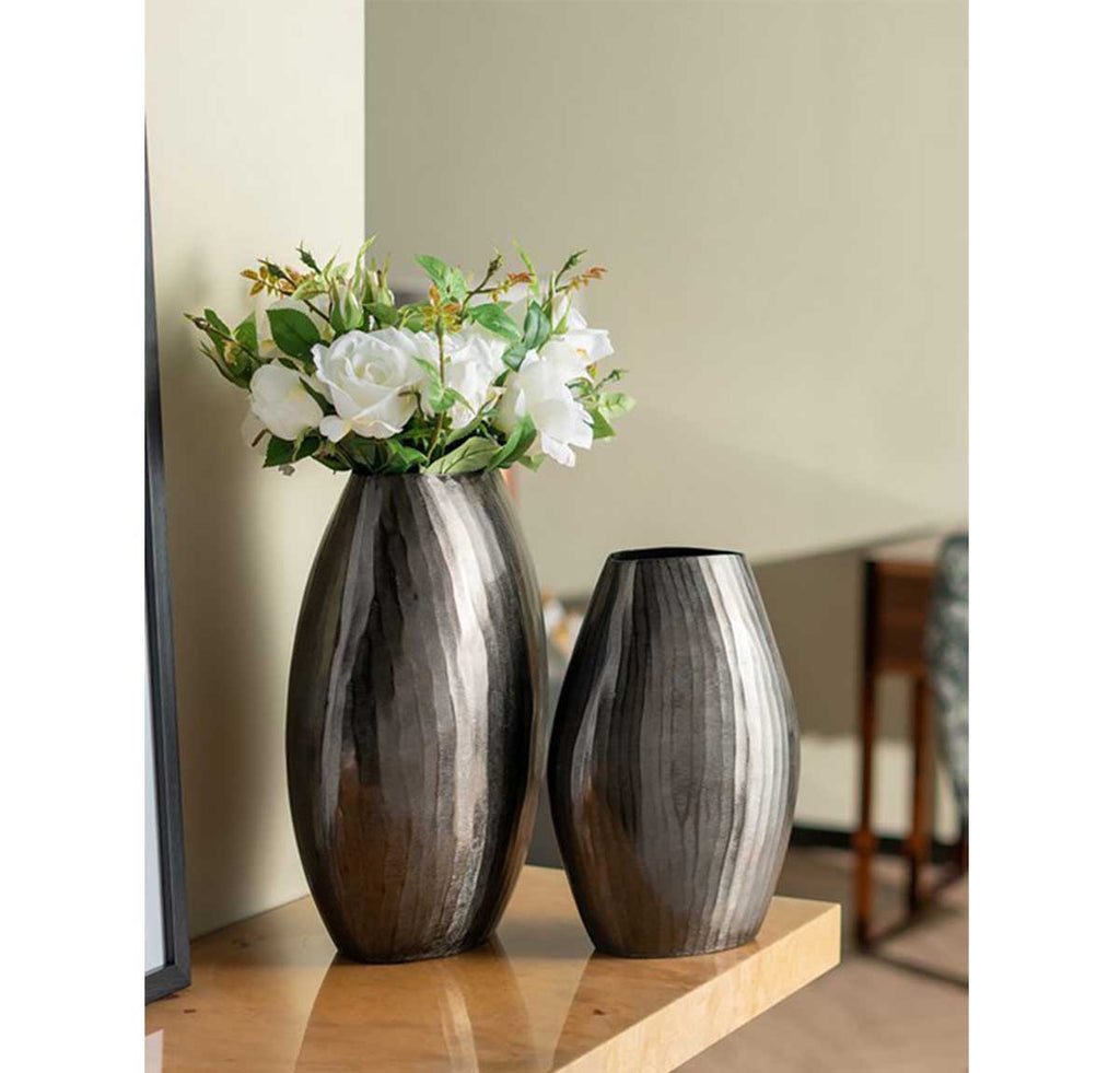 Aluminium Layered Chisel Vase - Silver | Vases & Urns | Home Decor